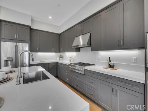 137 Rondo , Irvine, CA