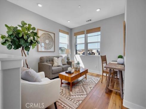 137 Rondo , Irvine, CA