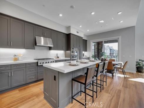 137 Rondo , Irvine, CA