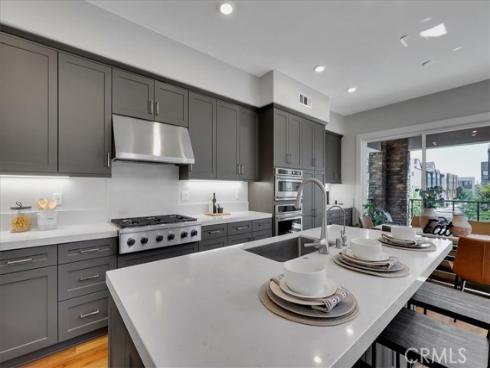 137 Rondo , Irvine, CA