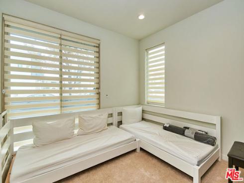 126 Novel , Irvine, CA