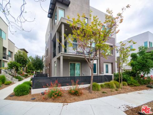 126 Novel , Irvine, CA