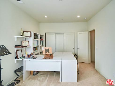 126 Novel , Irvine, CA