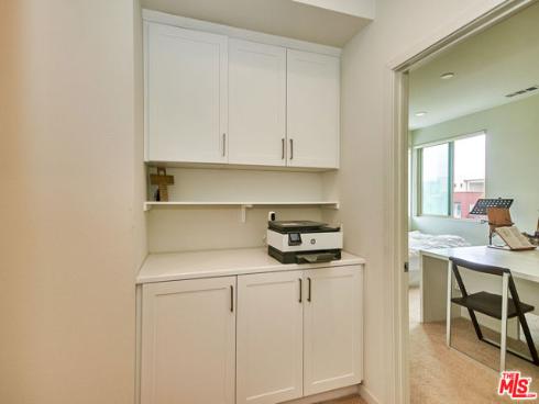 126 Novel , Irvine, CA