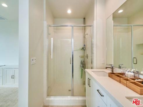 126 Novel , Irvine, CA