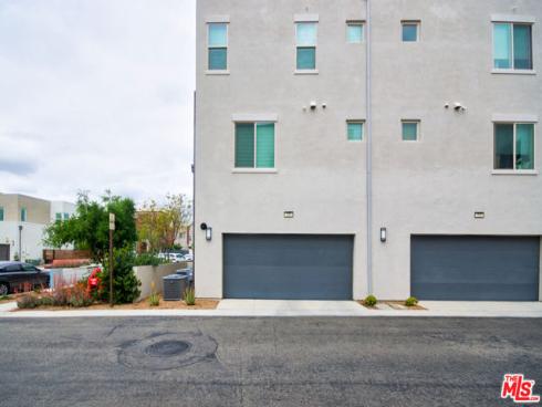 126 Novel , Irvine, CA