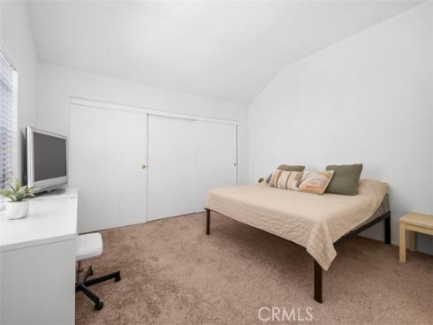 44 Oxford , Irvine, CA