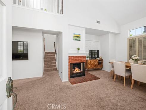 44 Oxford , Irvine, CA