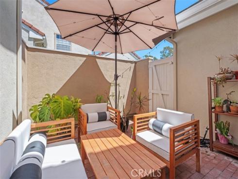 44 Oxford , Irvine, CA