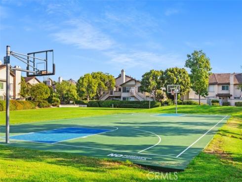 44 Oxford , Irvine, CA