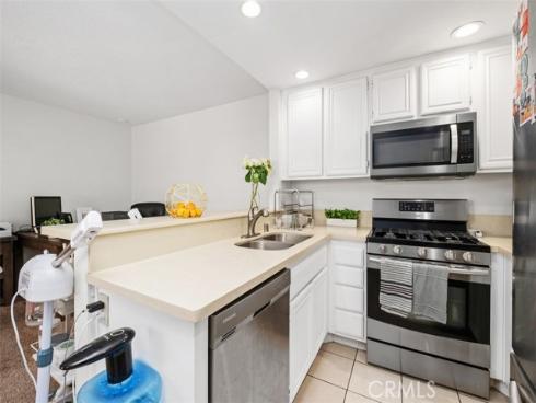 44 Oxford , Irvine, CA