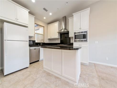 68 Evening Sun , Irvine, CA