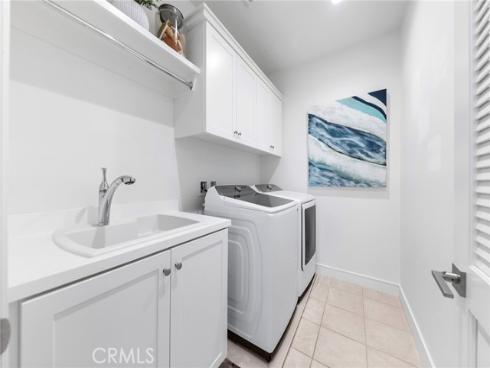 141 Dolci , Irvine, CA