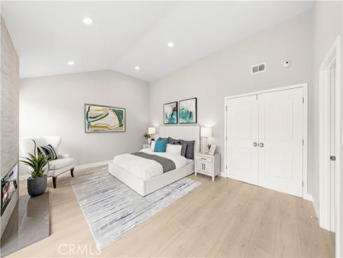 12 Whitewood Way, Irvine, CA