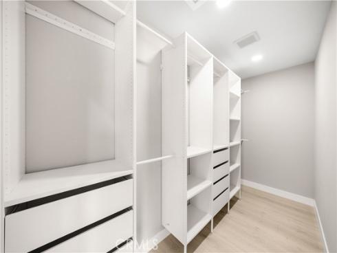 12 Whitewood Way, Irvine, CA