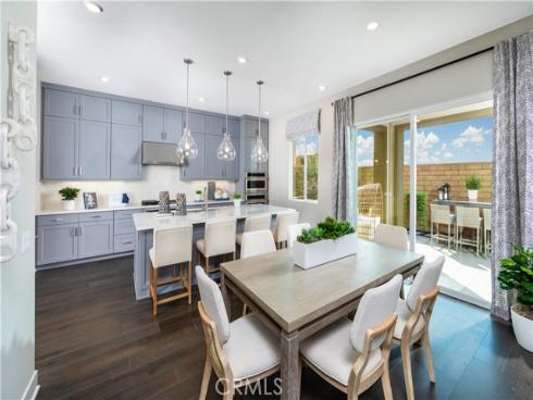 212 Lily Loop, Irvine, CA