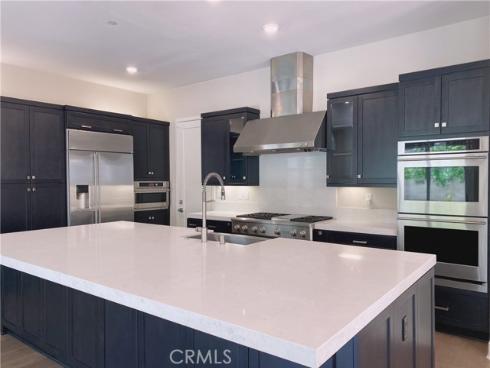 99 Swift , Irvine, CA