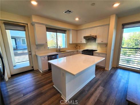 203 Steely , Irvine, CA