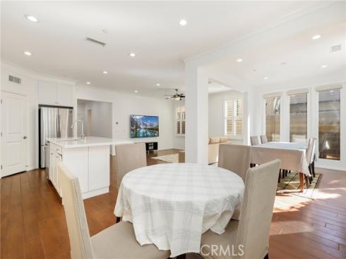 214 Traymore , Irvine, CA