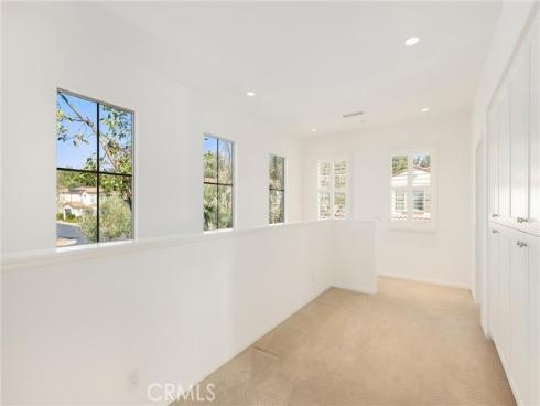 214 Traymore , Irvine, CA