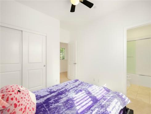 214 Traymore , Irvine, CA