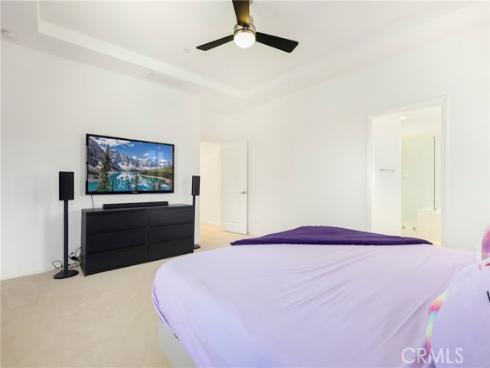 214 Traymore , Irvine, CA