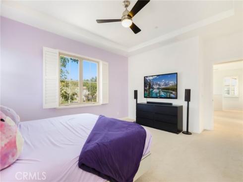 214 Traymore , Irvine, CA