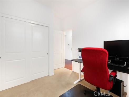 214 Traymore , Irvine, CA