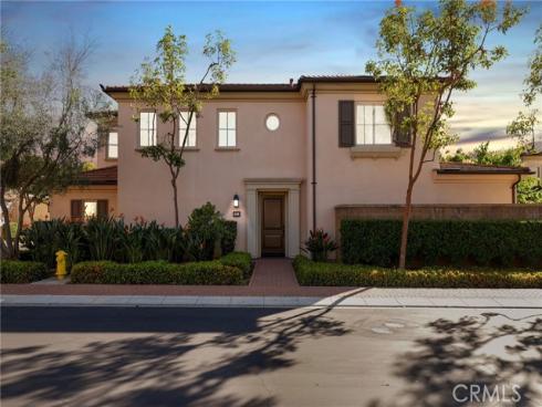 214 Traymore , Irvine, CA