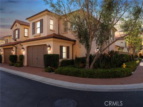 214 Traymore , Irvine, CA