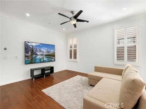 214 Traymore , Irvine, CA