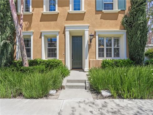 89 Chantilly , Irvine, CA