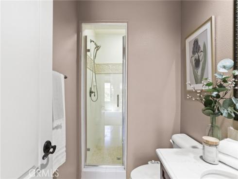 89 Chantilly , Irvine, CA