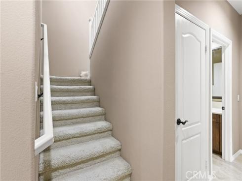 89 Chantilly , Irvine, CA