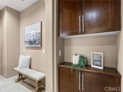 89 Chantilly , Irvine, CA