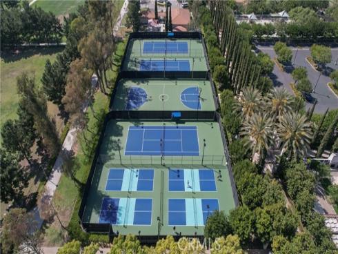 89 Chantilly , Irvine, CA