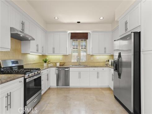 89 Chantilly , Irvine, CA