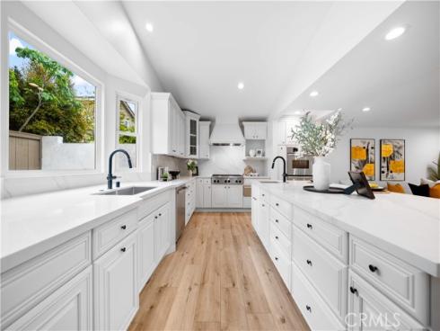 14 Eagle point , Irvine, CA