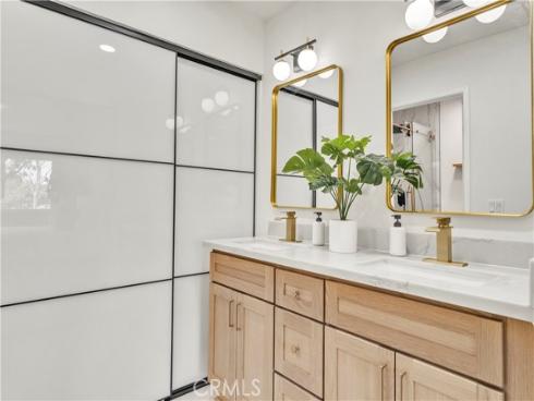 7 Lemon Tree , Irvine, CA