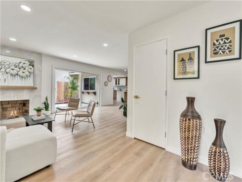 7 Lemon Tree , Irvine, CA