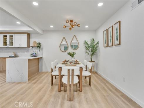 7 Lemon Tree , Irvine, CA