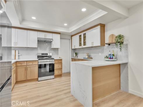 7 Lemon Tree , Irvine, CA