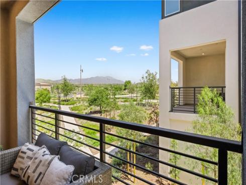 118 Abacus , Irvine, CA