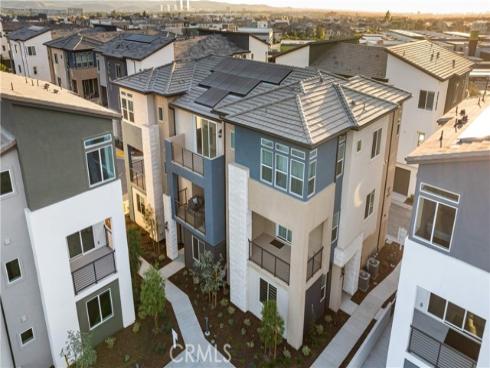 118 Abacus , Irvine, CA