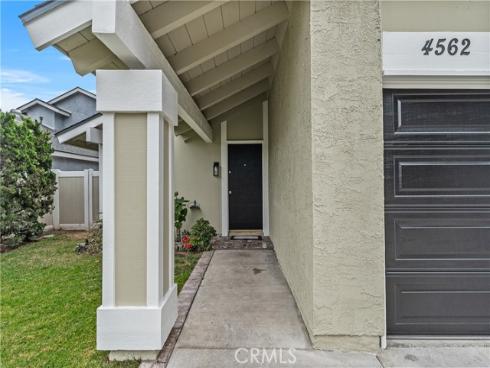 4562 Lockhaven Circle, Irvine, CA