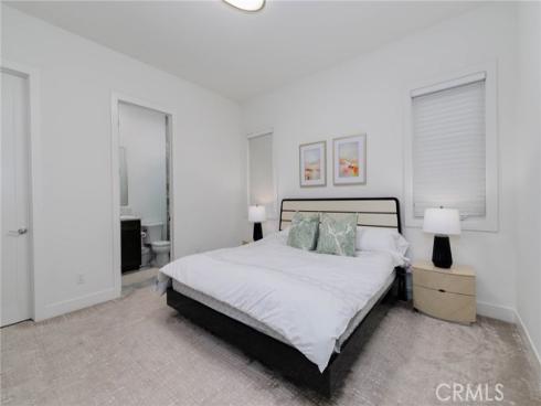 114  Interstellar  , Irvine, CA