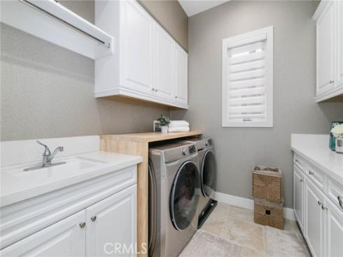 114  Interstellar  , Irvine, CA