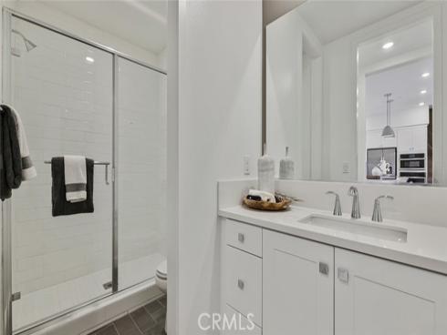 571 Mulligan , Irvine, CA