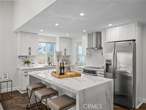 6 Crockett , Irvine, CA