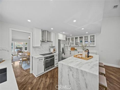 6 Crockett , Irvine, CA